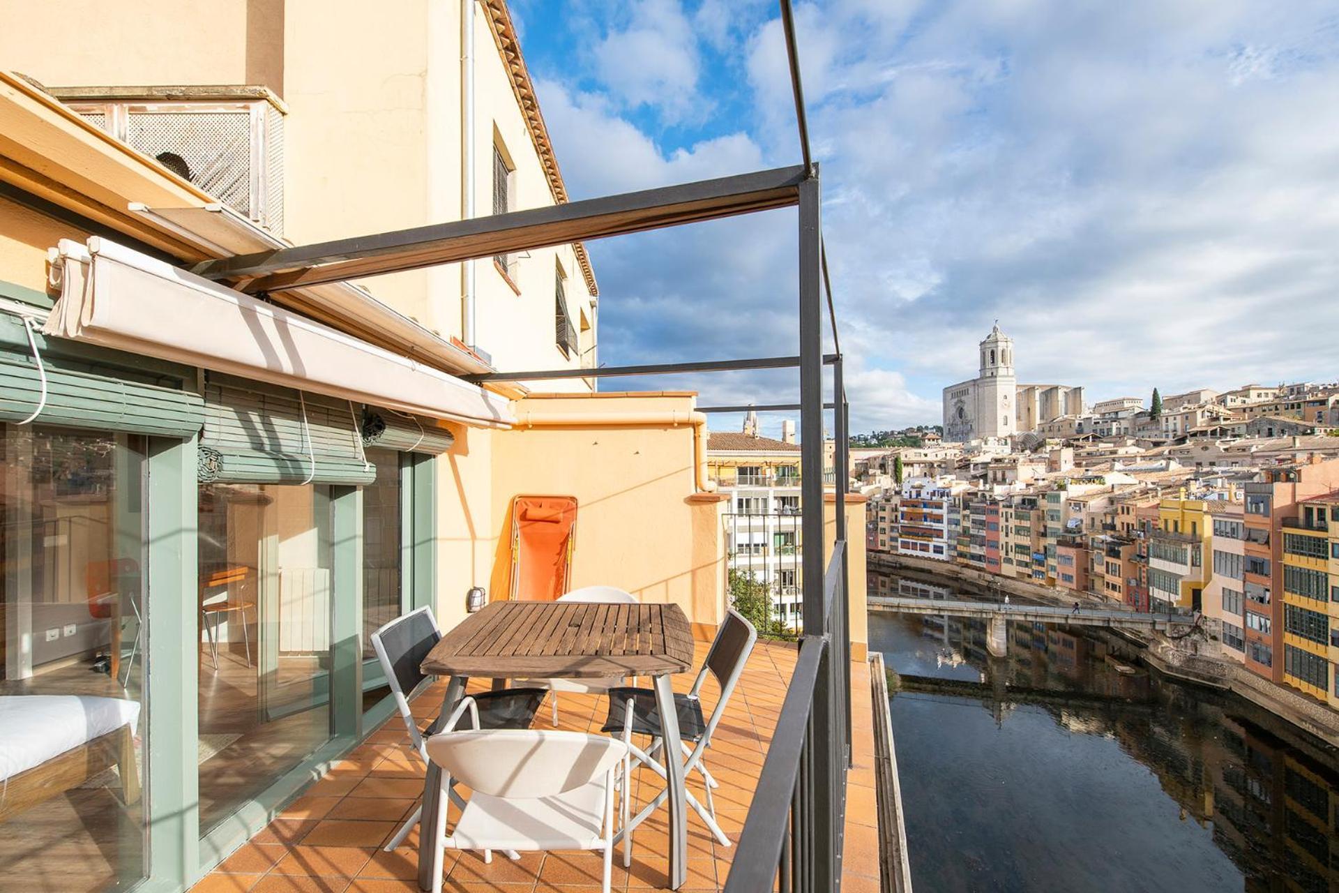 Sleep & Stay Luxury Top Floor Apt With Terrace Girona Kültér fotó