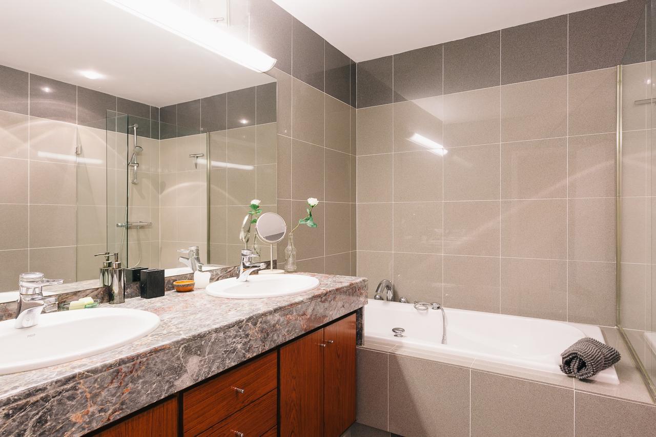 Sleep & Stay Luxury Top Floor Apt With Terrace Girona Kültér fotó